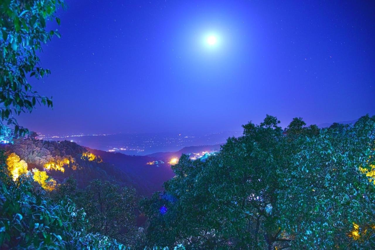 Indraprastha Resort Dalhousie Buitenkant foto