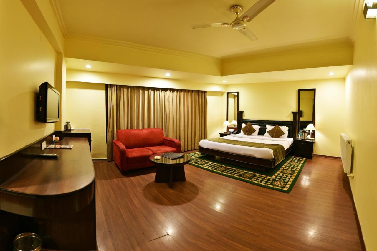 Indraprastha Resort Dalhousie Buitenkant foto