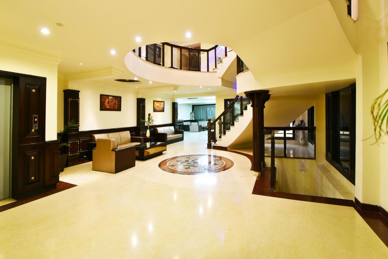 Indraprastha Resort Dalhousie Buitenkant foto