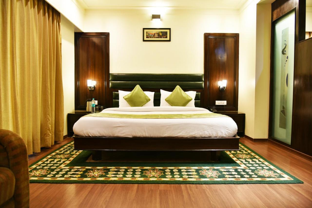 Indraprastha Resort Dalhousie Buitenkant foto