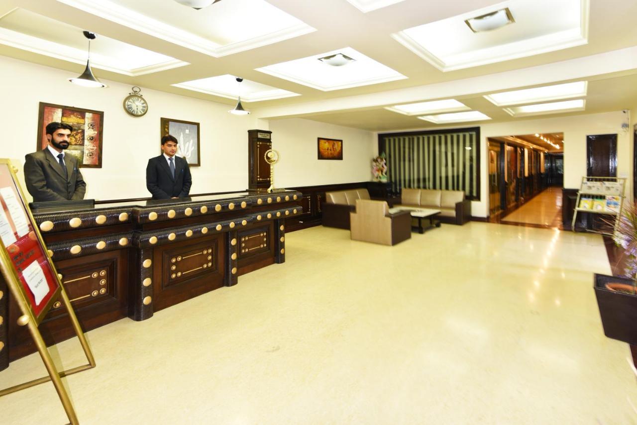 Indraprastha Resort Dalhousie Buitenkant foto