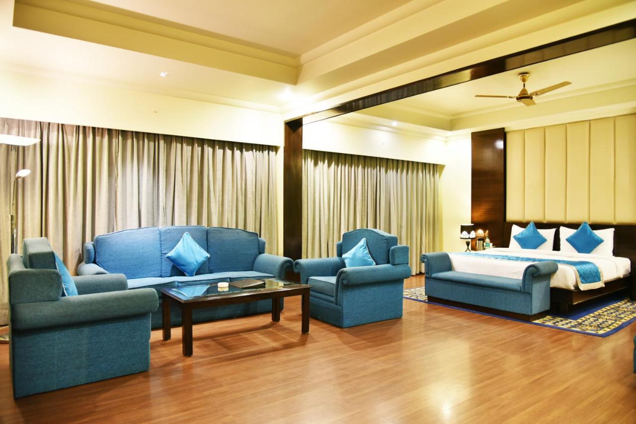 Indraprastha Resort Dalhousie Buitenkant foto