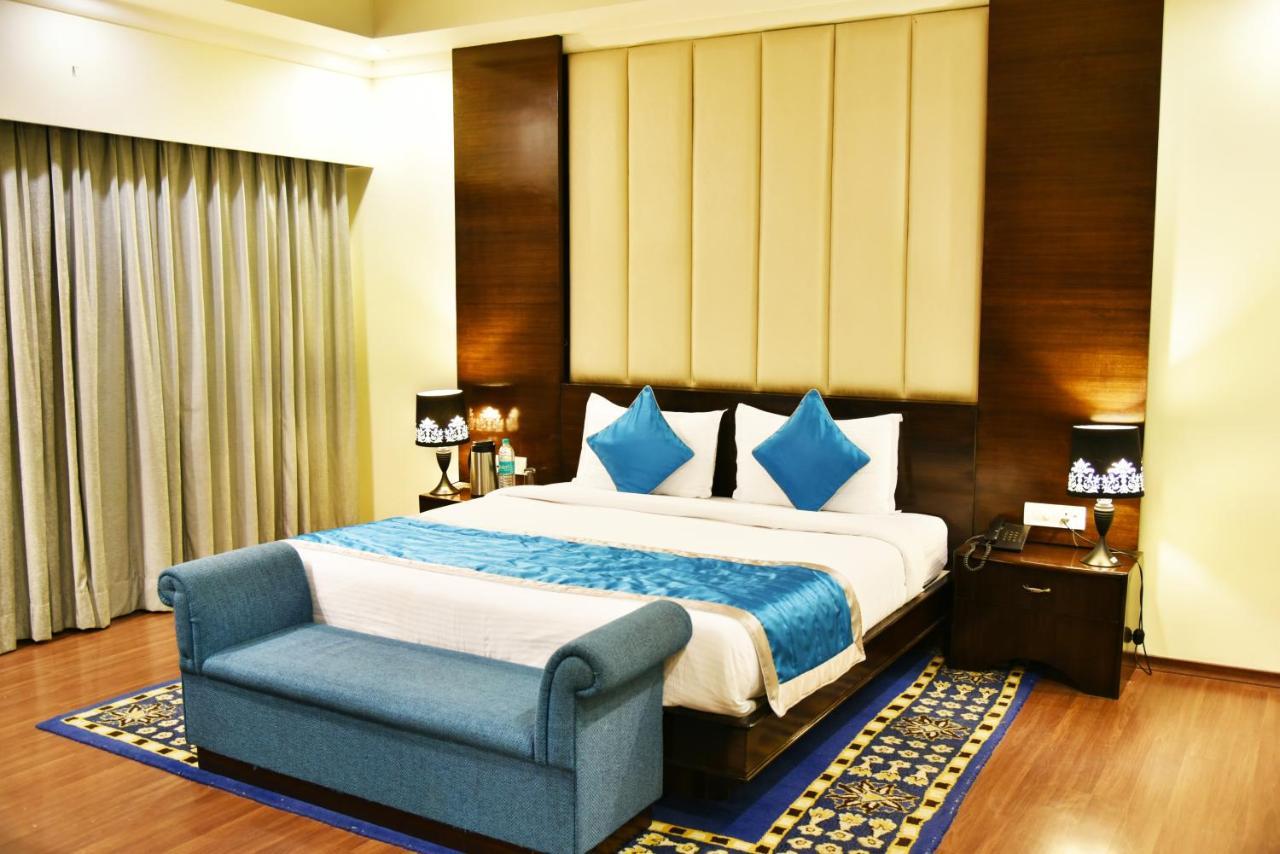 Indraprastha Resort Dalhousie Buitenkant foto